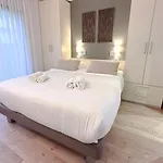 Eucalyptus - Ground Floor With Pool Near The Sea Διαμέρισμα Ζουάν λε Πιν