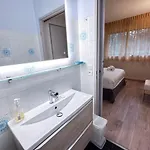 Eucalyptus - Ground Floor With Pool Near The Sea Διαμέρισμα Ζουάν λε Πιν