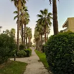 Διαμέρισμα Eucalyptus - Ground Floor With Pool Near The Sea