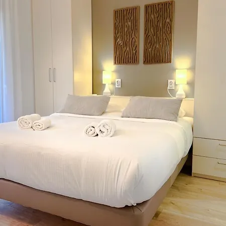 Eucalyptus - Ground Floor With Pool Near The Sea Daire *