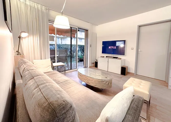 Daire Eucalyptus - Ground Floor With Pool Near The Sea