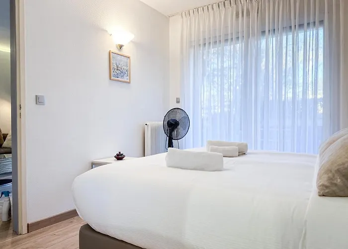 Eucalyptus - Ground Floor With Pool Near The Sea Daire